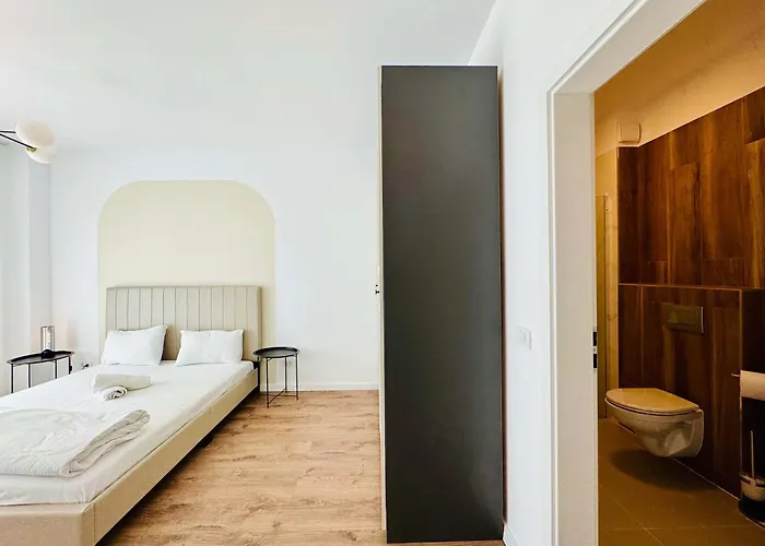 Joy Mara M11-9 * تيميشورا